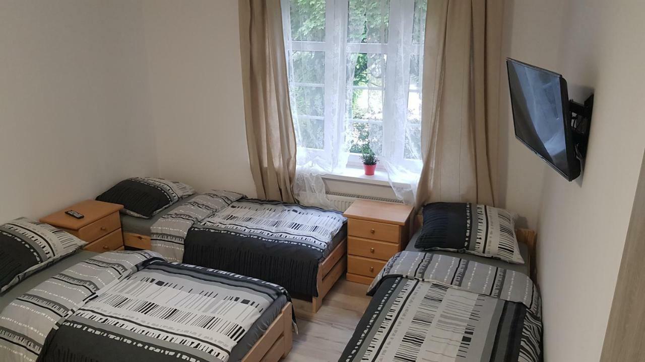 Apartamenty Mila Zabrze Esterno foto